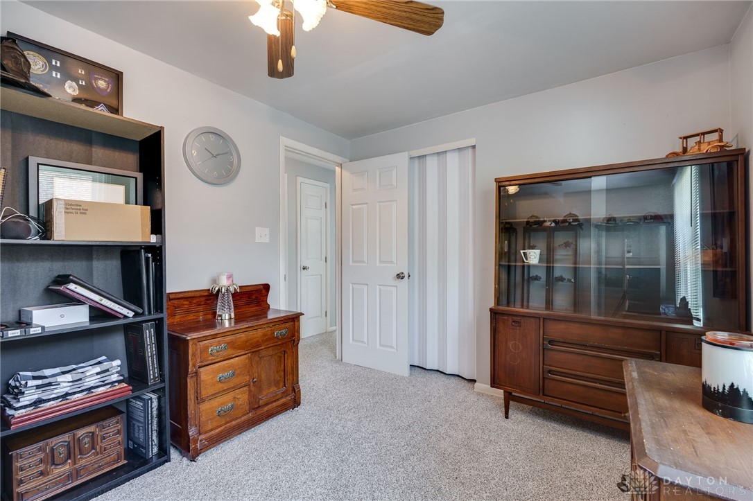5235 Wakefield Drive, Fairborn, Ohio image 29