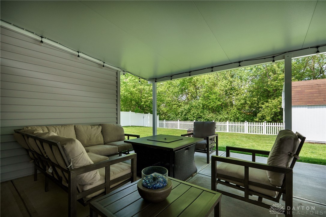 5235 Wakefield Drive, Fairborn, Ohio image 37