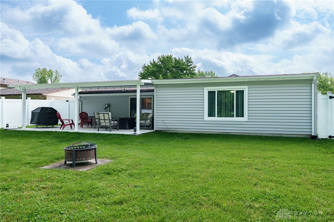 5235 Wakefield Drive, Fairborn, Ohio image 45