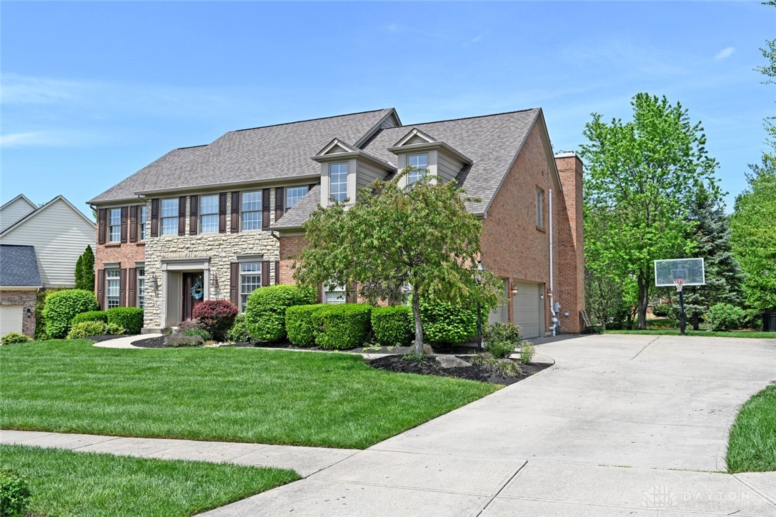 6826 Waterbury Lane, Mason, Ohio image 3