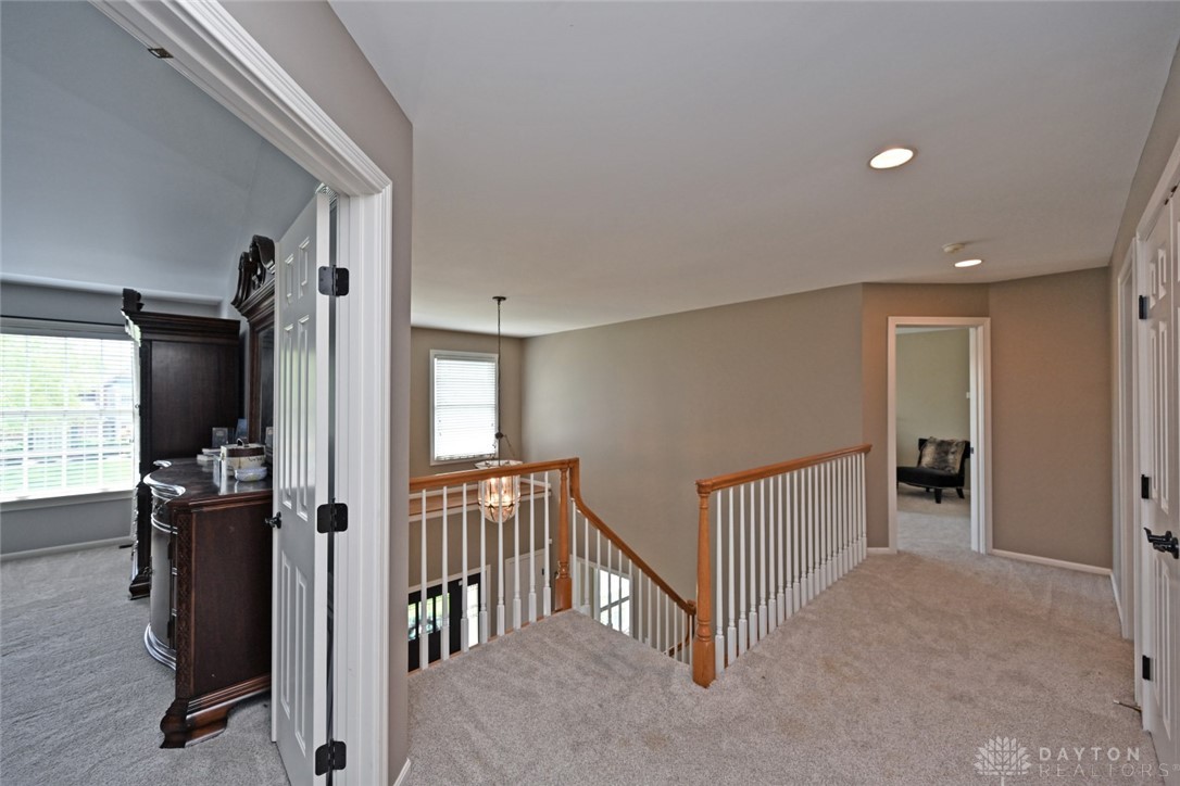 6826 Waterbury Lane, Mason, Ohio image 35