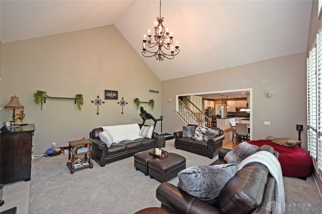 6826 Waterbury Lane, Mason, Ohio image 25