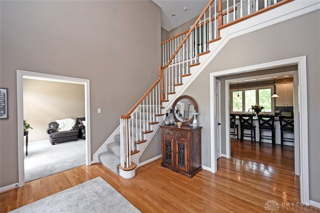 6826 Waterbury Lane, Mason, Ohio image 6