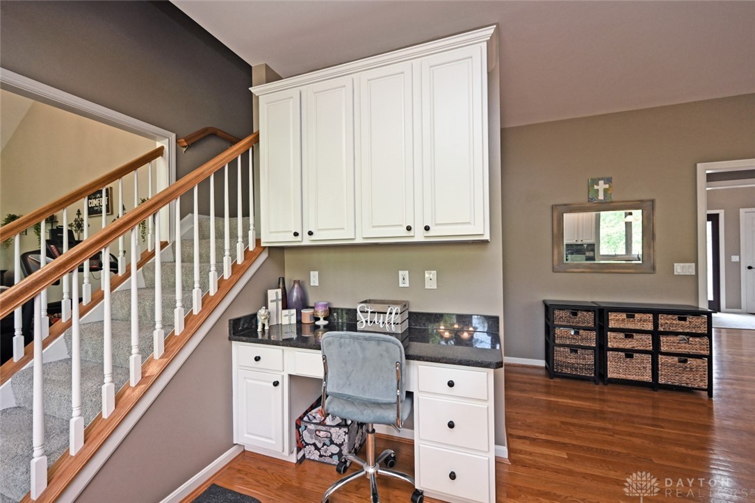 6826 Waterbury Lane, Mason, Ohio image 21
