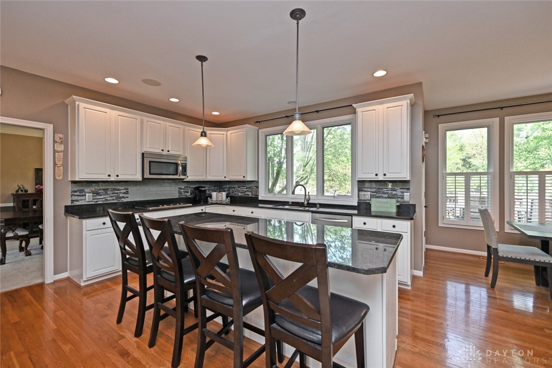 6826 Waterbury Lane, Mason, Ohio image 18