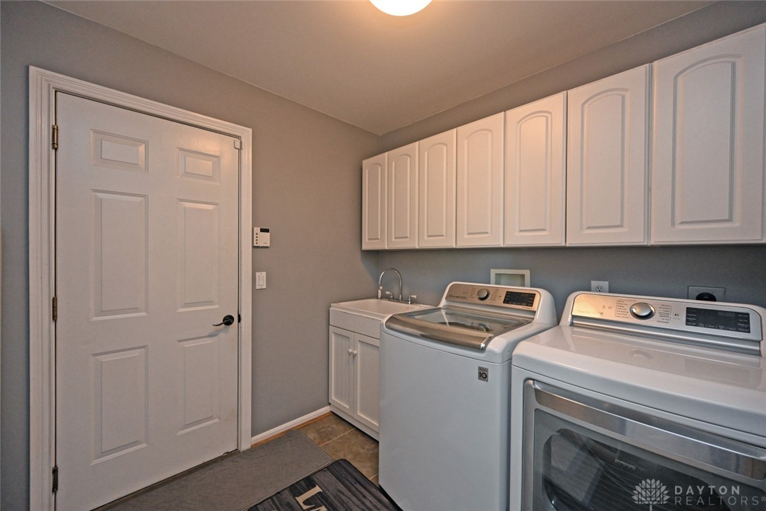 6826 Waterbury Lane, Mason, Ohio image 27