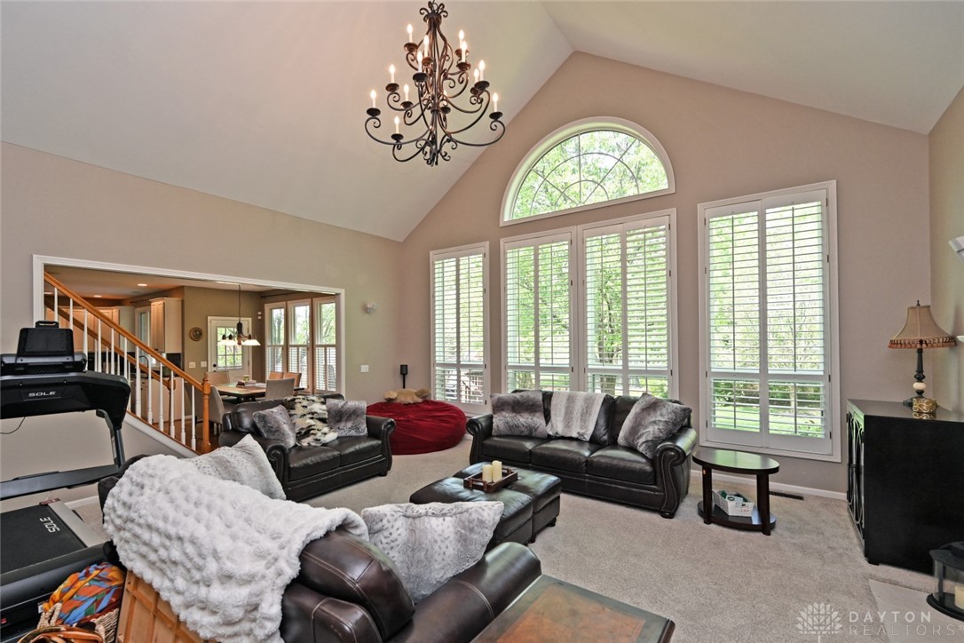 6826 Waterbury Lane, Mason, Ohio image 24