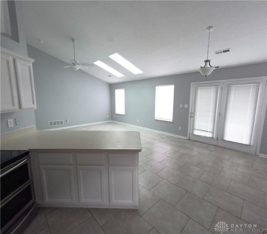 1335 Sentry Lane, Fairborn, Ohio image 13
