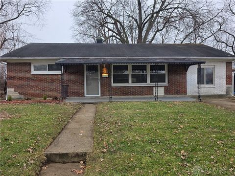 Photo of 4324 Owens Drive, Dayton, OH 45406 (MLS # 955676)