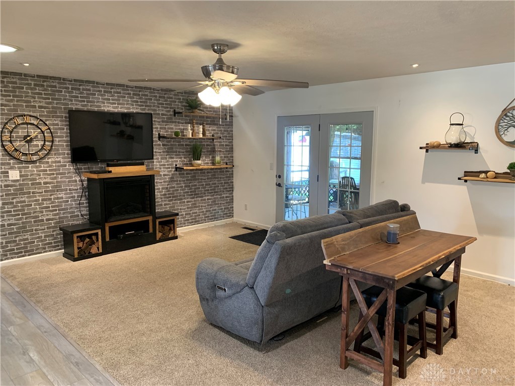 107 Heckman Drive, Englewood, Ohio image 10
