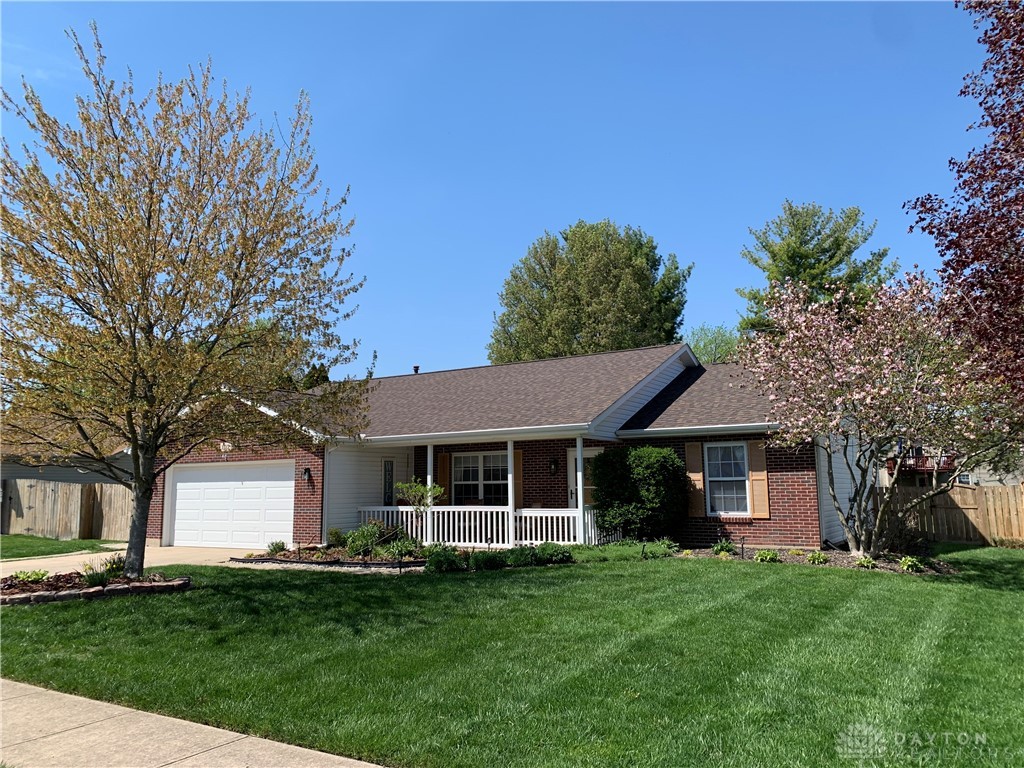 107 Heckman Drive, Englewood, Ohio image 2