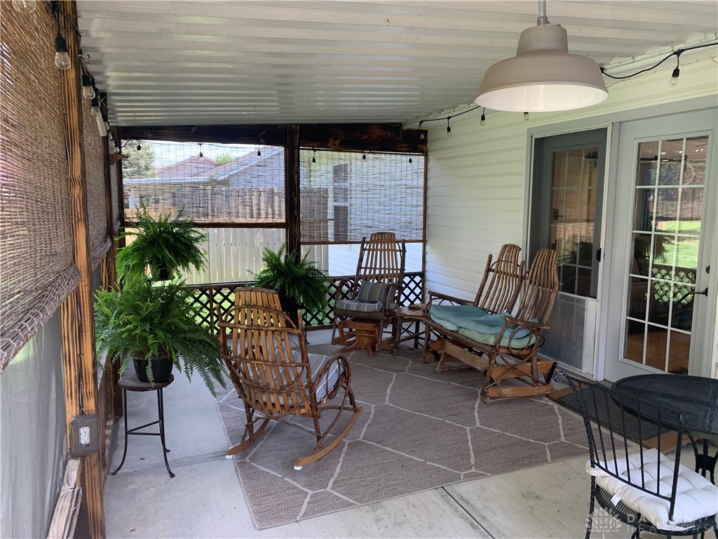 107 Heckman Drive, Englewood, Ohio image 32
