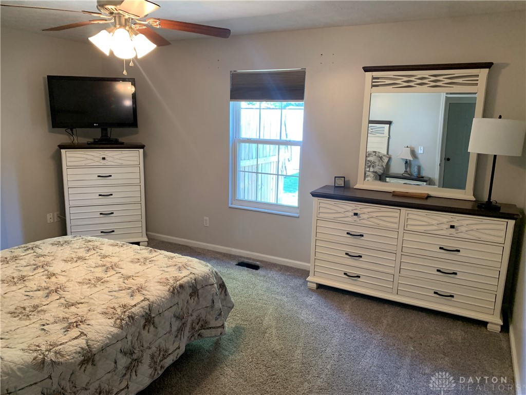 107 Heckman Drive, Englewood, Ohio image 13