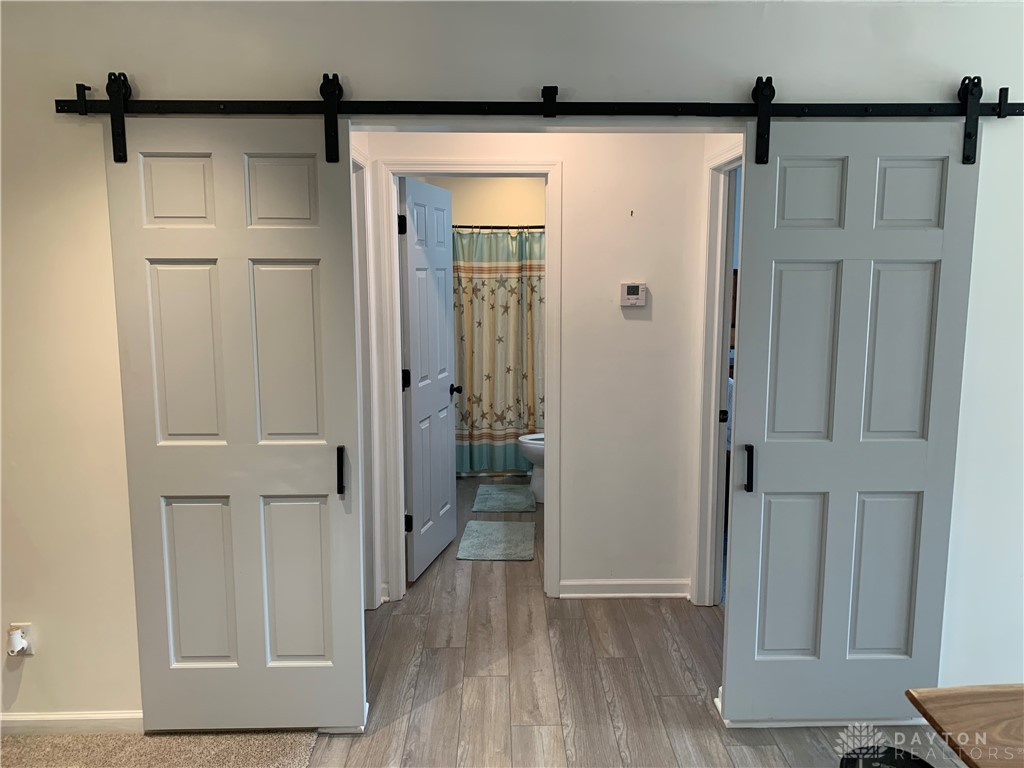 107 Heckman Drive, Englewood, Ohio image 24