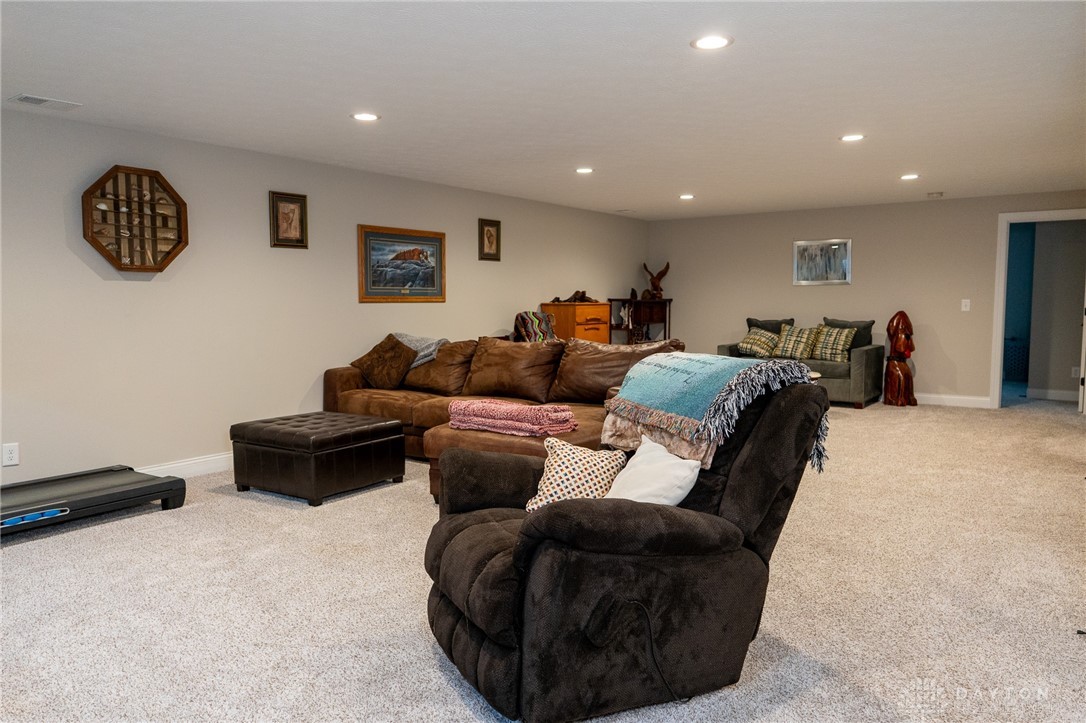 111 Overland Trail, Miamisburg, Ohio image 17