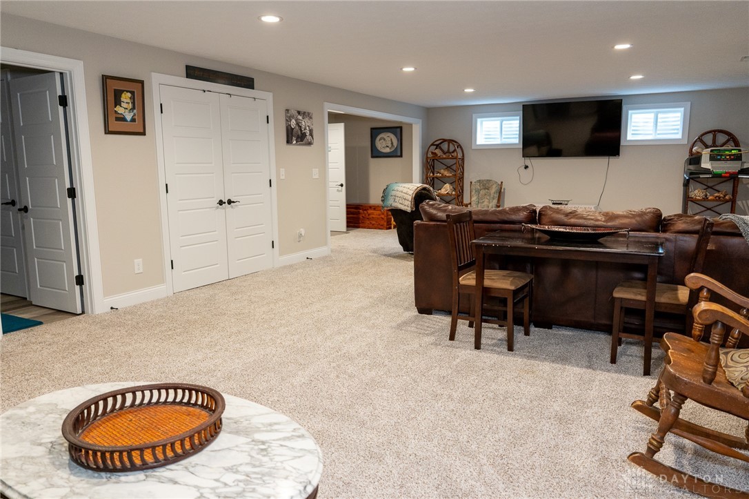 111 Overland Trail, Miamisburg, Ohio image 18