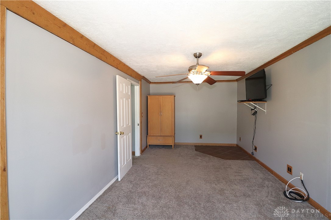 175 Bradley Drive, Germantown, Ohio image 16