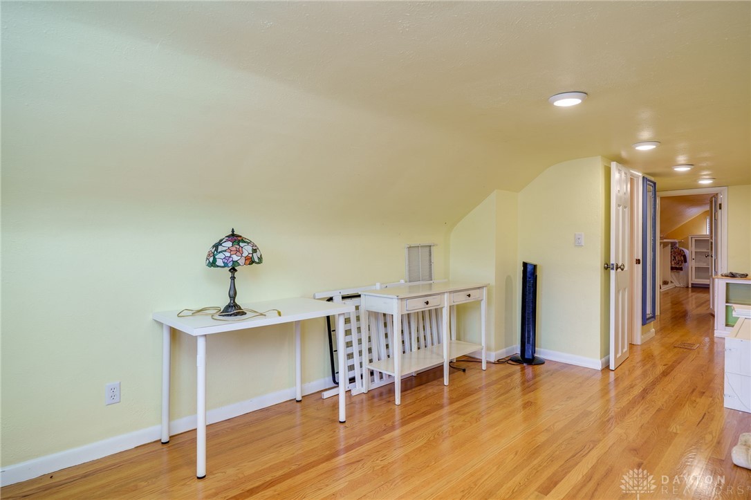 2643 Casey Drive, Springfield, Ohio image 28