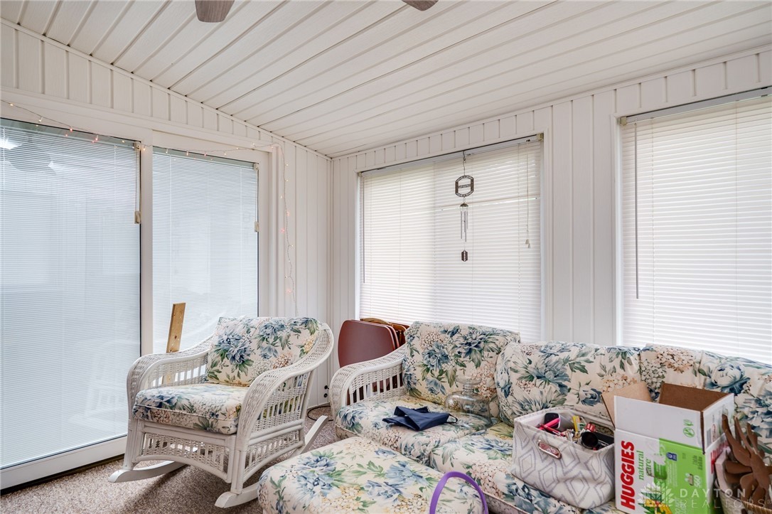 2643 Casey Drive, Springfield, Ohio image 22