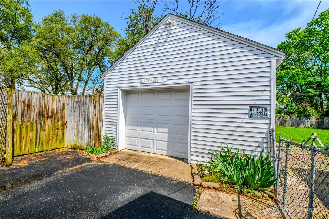 615 Grant Street, Fairborn, Ohio image 36