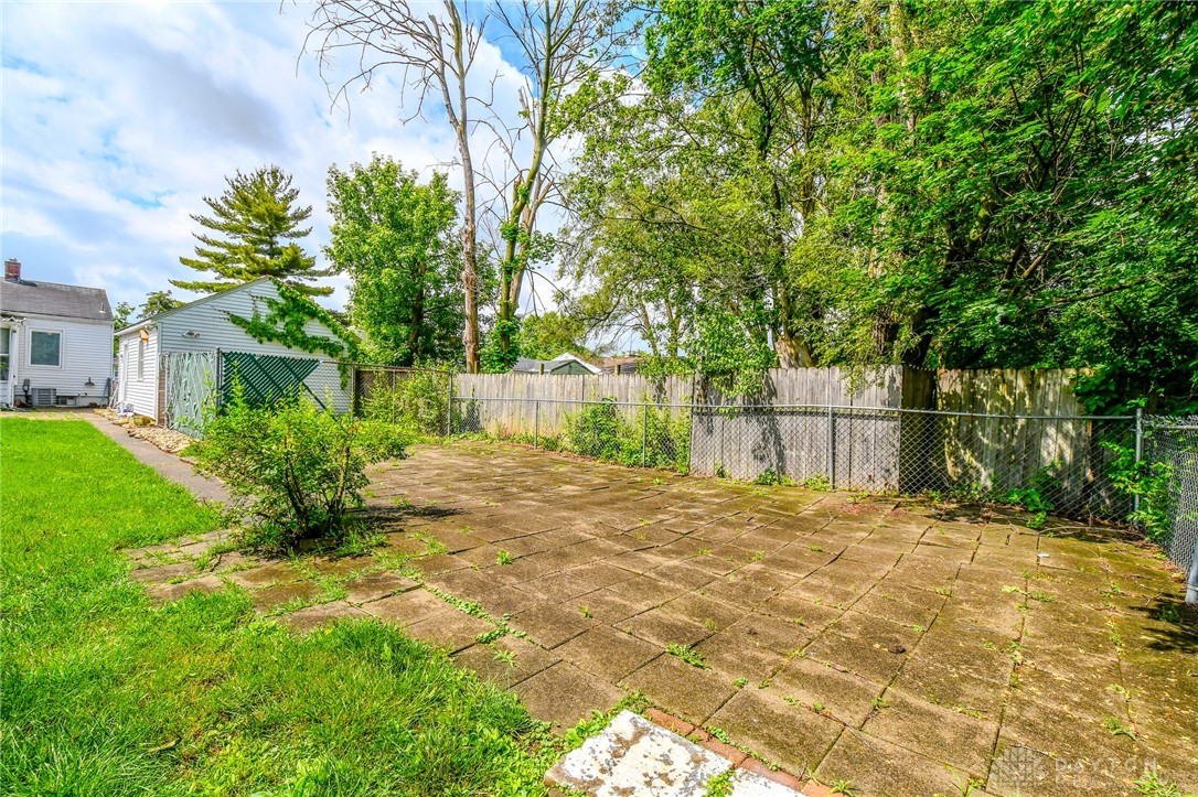615 Grant Street, Fairborn, Ohio image 35