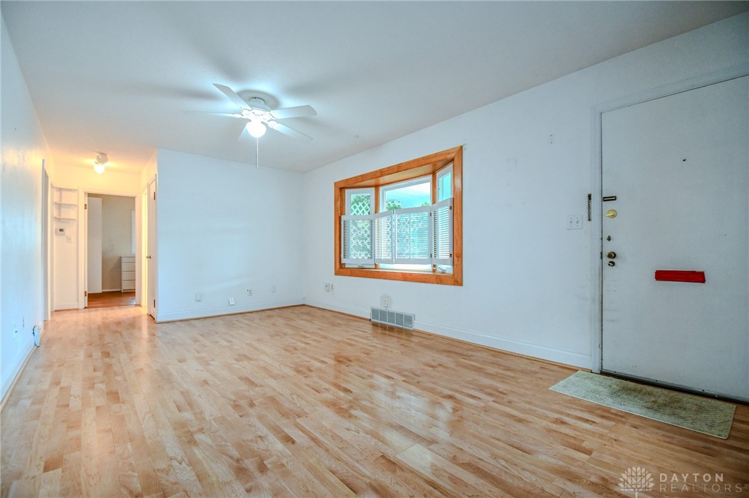 615 Grant Street, Fairborn, Ohio image 14