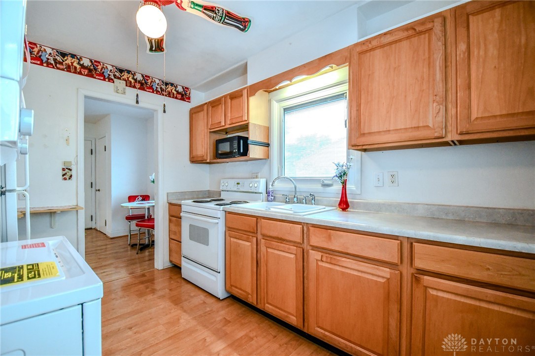 615 Grant Street, Fairborn, Ohio image 17
