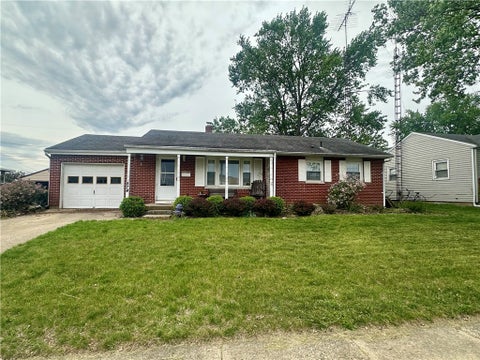Homes For Sale - 874 N Westedge Drive<br/> Miami County, Tipp City, OH 45371
