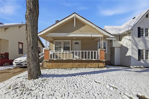 Photo of 539 Evergreen Avenue, Dayton, OH 45402 (MLS # 949024)