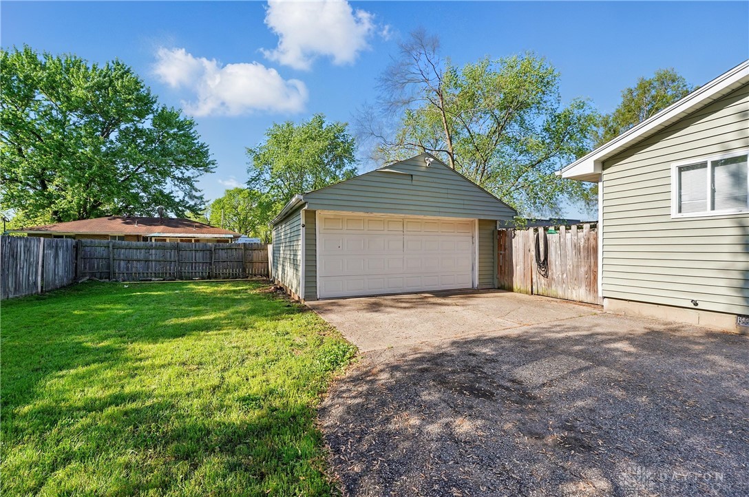 3329 Shadyview Road, Moraine, Ohio image 27