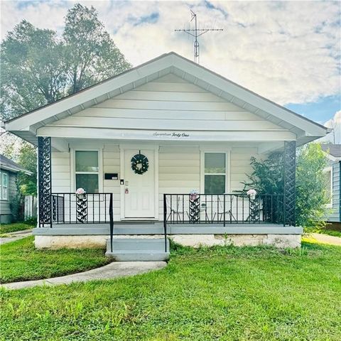 Photo of 1741 S Smithville Road, Dayton, OH 45410 (MLS # 946610) Photo of 1741 S Smithville Road, Dayton, OH 45410 (MLS # 946610)