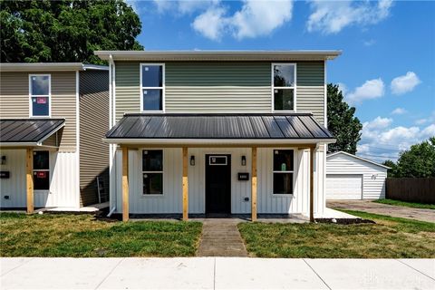 Photo of 4253 Pleasant View Avenue, Dayton, OH 45420 (MLS # 952637)