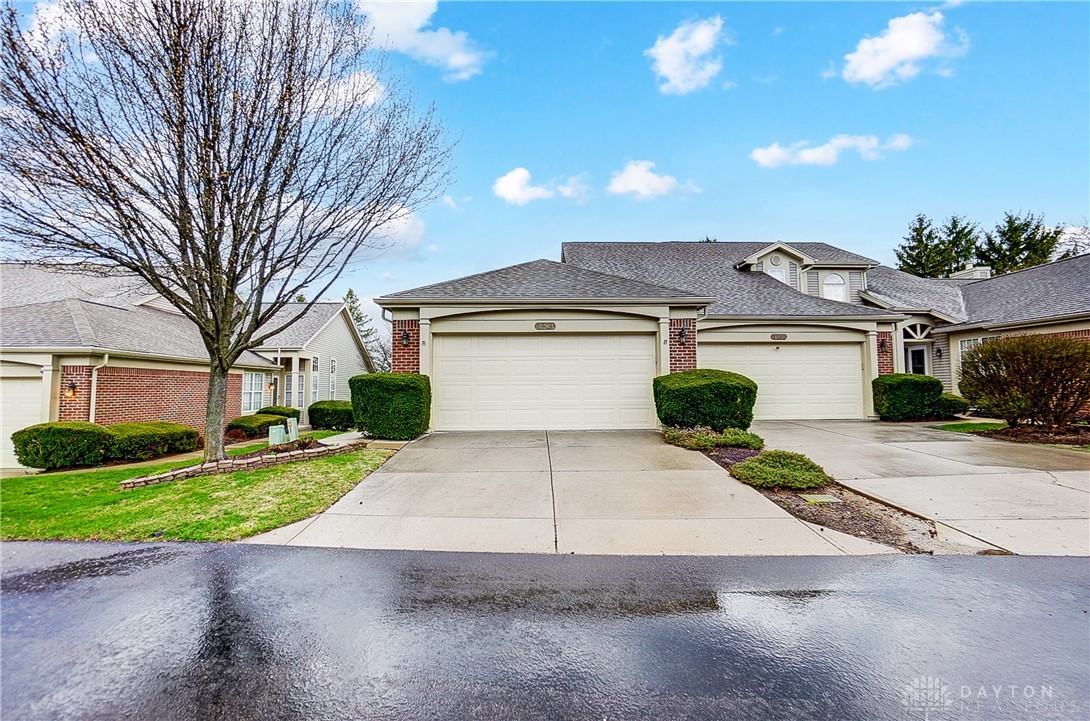 3949 E Summit Ridge Drive, Beavercreek, Ohio image 31