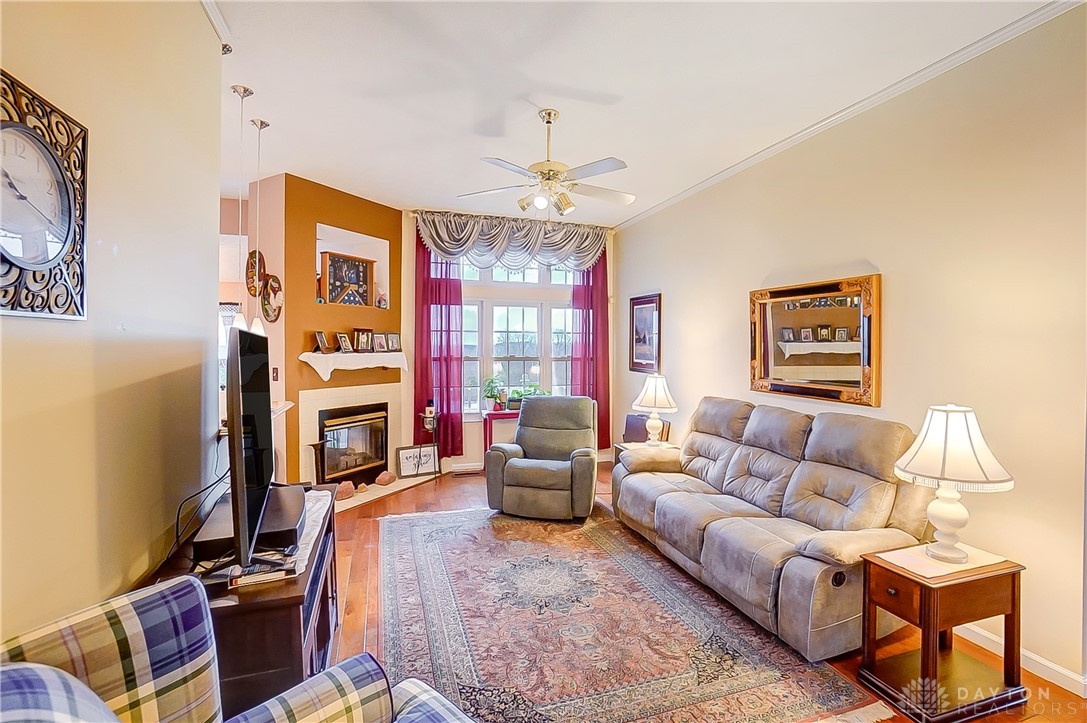3949 E Summit Ridge Drive, Beavercreek, Ohio image 2