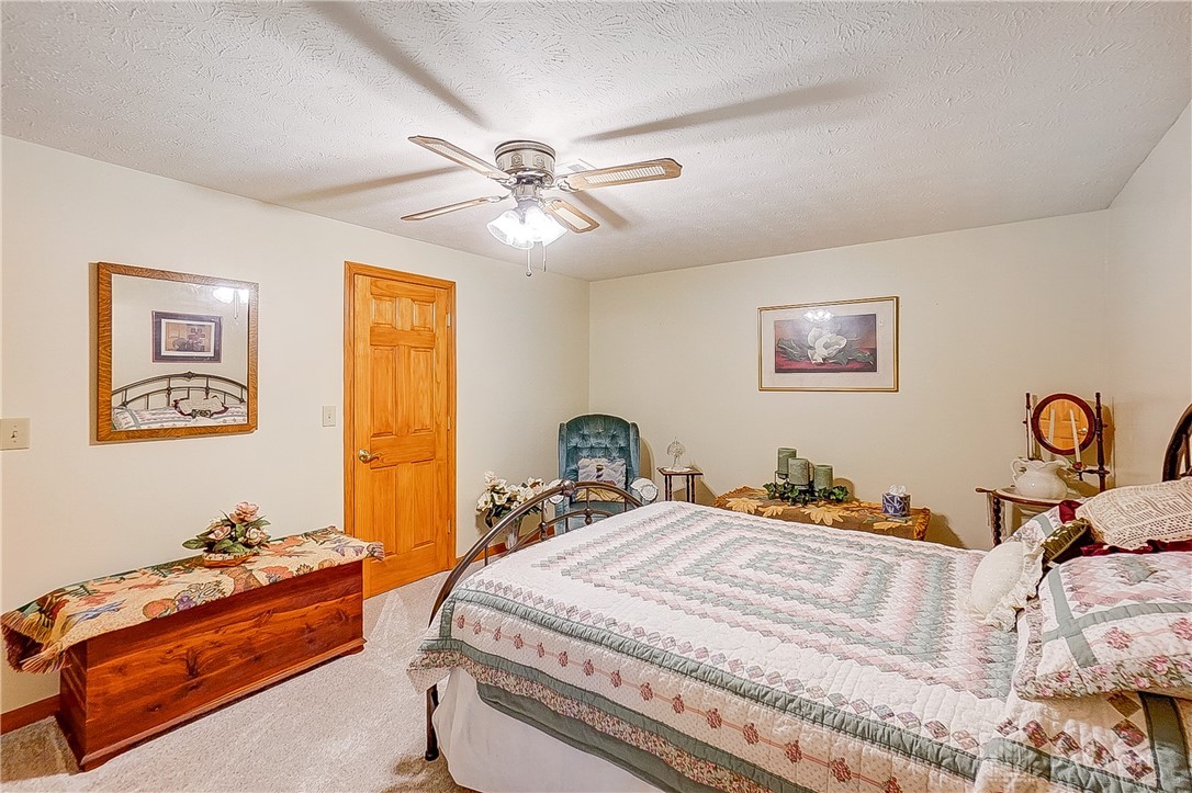 3949 E Summit Ridge Drive, Beavercreek, Ohio image 18