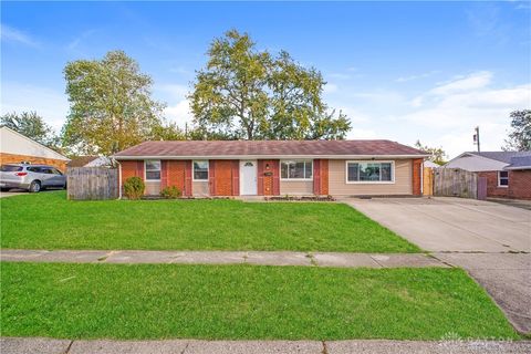 Photo of 7728 Bassett Drive, Dayton, OH 45424 (MLS # 948751)