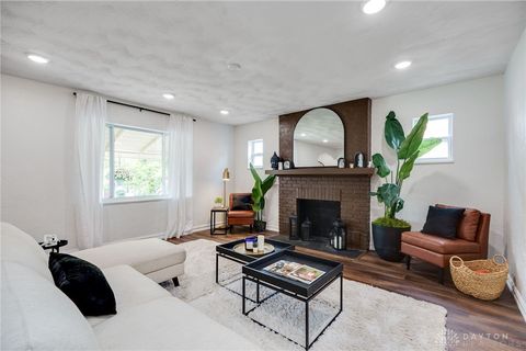 Tiny photo for 2030 Burroughs Drive, Dayton, OH 45406 (MLS # 945295)