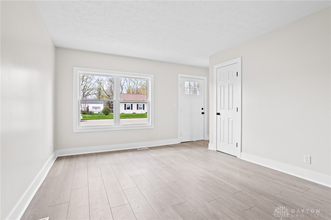 706 Bayberry Drive, New Carlisle, Ohio image 13