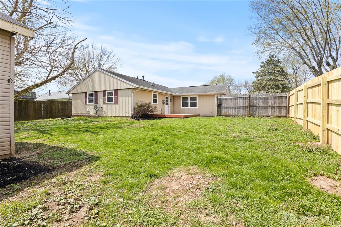 706 Bayberry Drive, New Carlisle, Ohio image 43