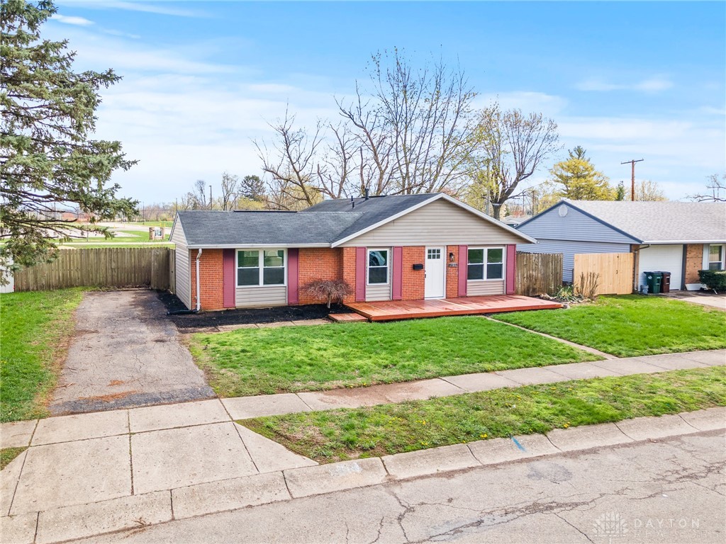706 Bayberry Drive, New Carlisle, Ohio image 29