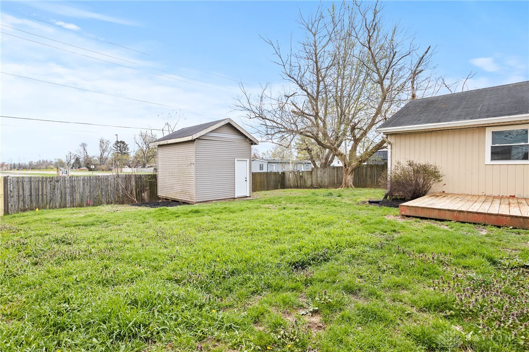 706 Bayberry Drive, New Carlisle, Ohio image 40