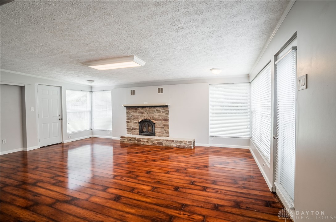 4324 Cordell Drive, Dayton, Ohio image 9