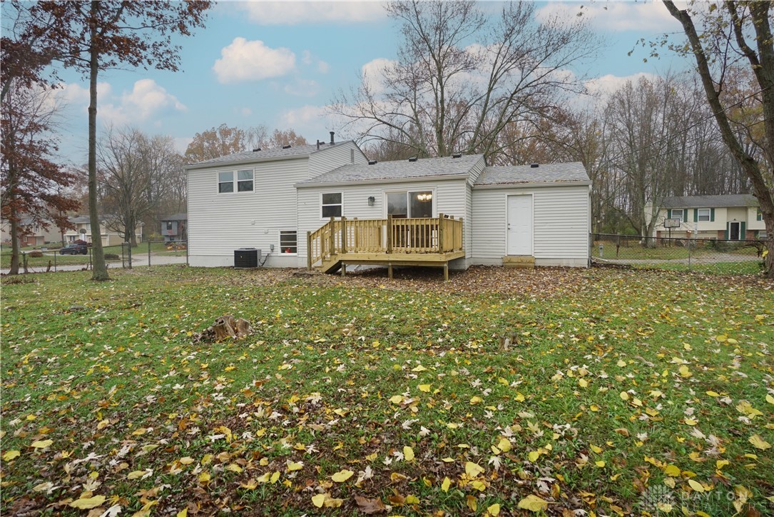 5735 E Tall Oaks Drive, Milford, Ohio image 35