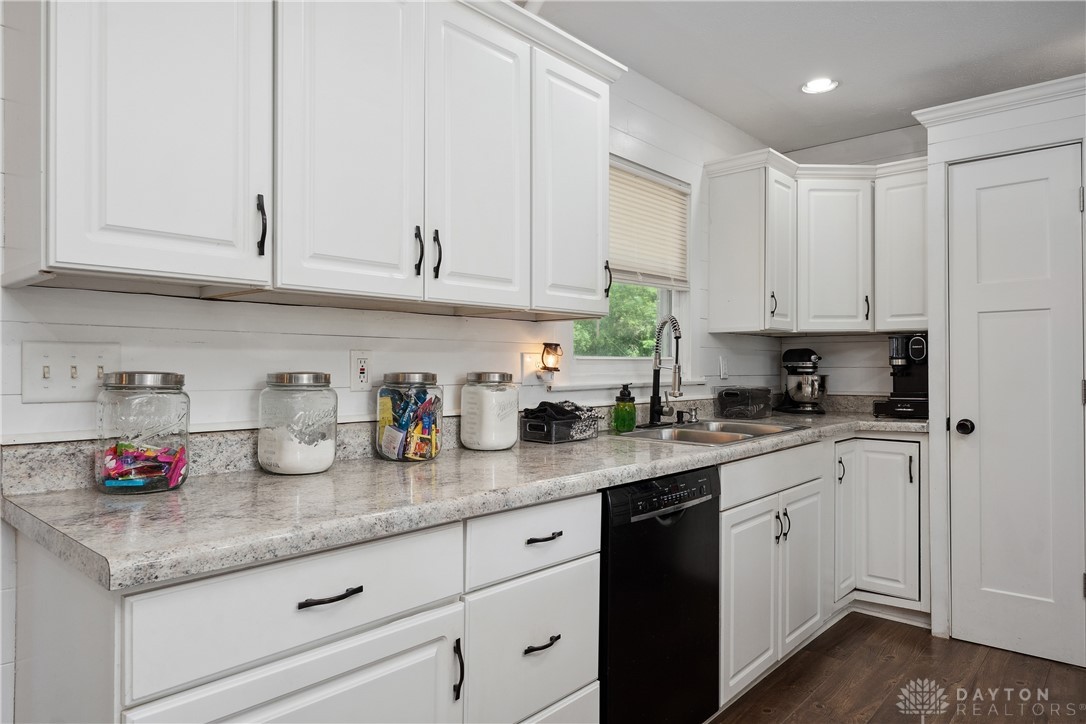 559 Stover Road, West Alexandria, Ohio image 23