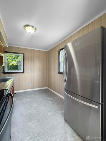 649 Cortland Drive, Springfield, Ohio image 11