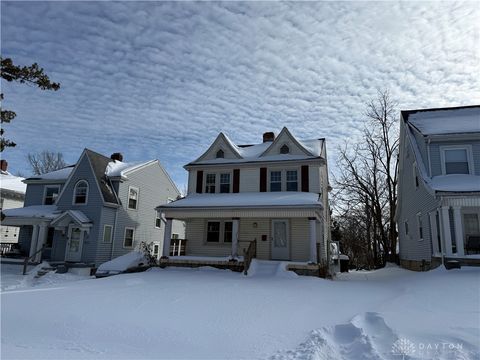 Photo of 44 E Beechwood Avenue, Dayton, OH 45405 (MLS # 951408)