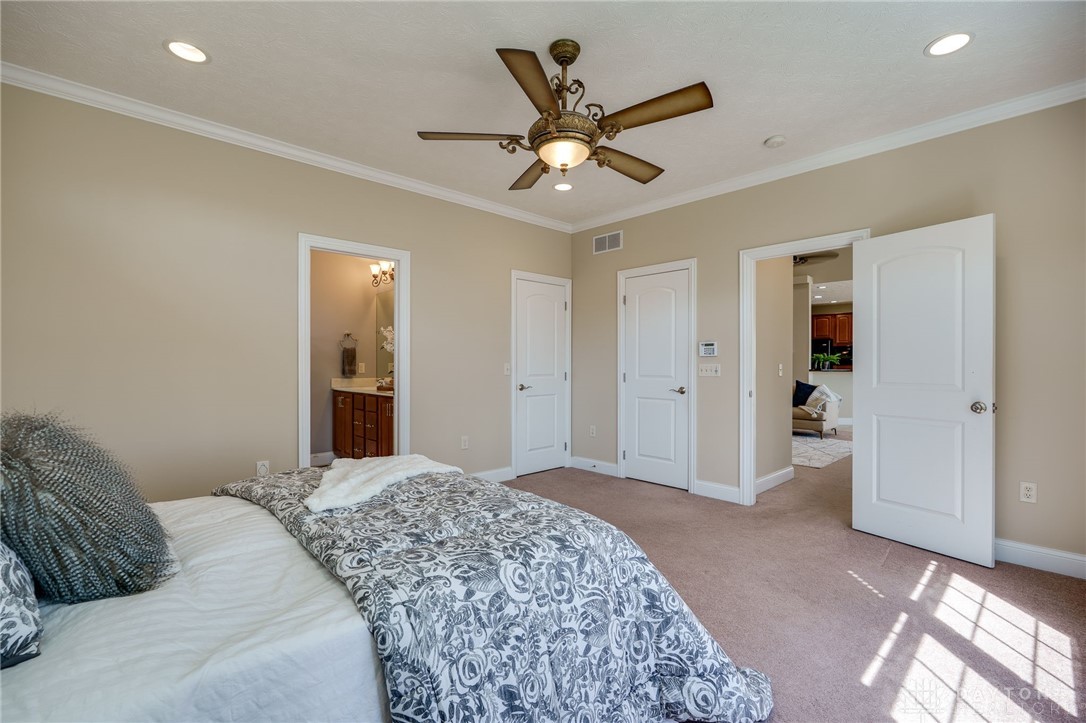 648 Shayna Lane, Beavercreek, Ohio image 32