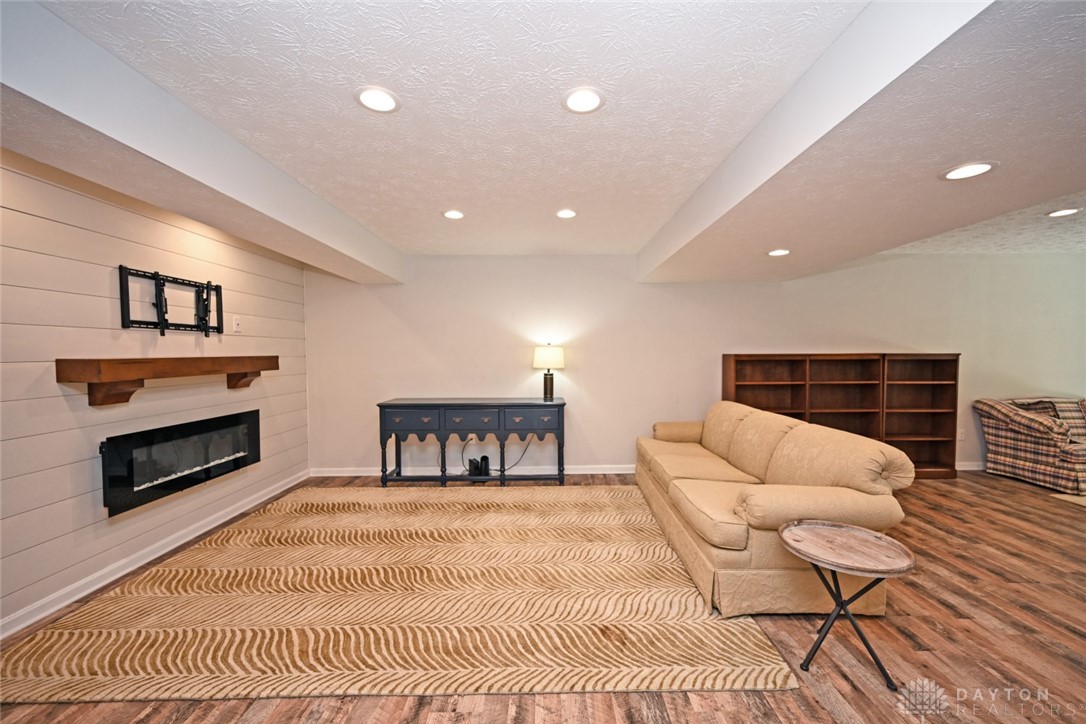4197 Black Bear Drive, Lebanon, Ohio image 33