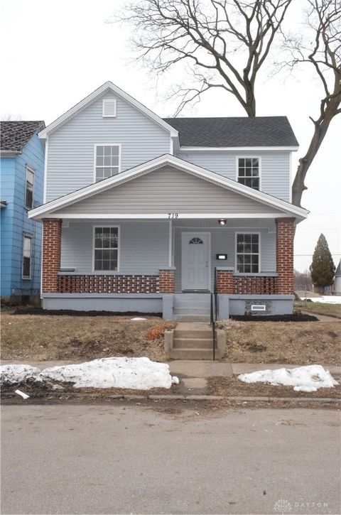 Photo of 719 W Clegg St, Dayton, OH 45417 (MLS # 952063)