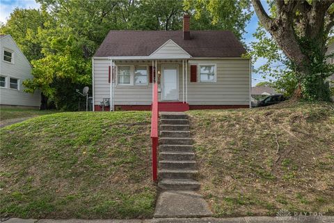 Photo of 719 Cosler Drive, Dayton, OH 45403 (MLS # 946109)